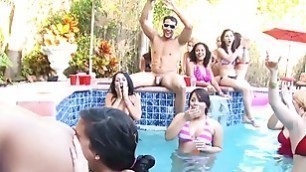 DANCING BEAR Bride To Be Wildin ' Out With Her Slutty Friends In The Pool