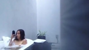 Quay Lén Em Gái Tắm - Kênh Giải Trí 18+