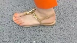 Candid Feet Orange Pedicure VID 20170613 123451,123704 HD
