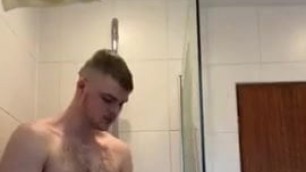 scally wanks in the shower