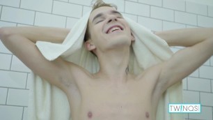 Sexy Blonde Boy William Jacks Off His Twinky Stick And Cums After Showering